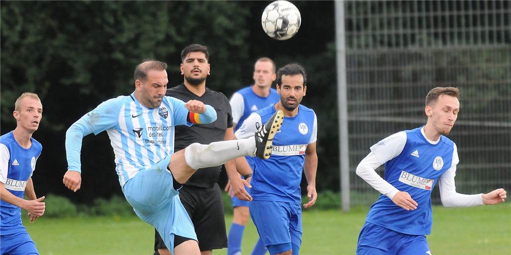 Alle Spiele, alle Tore im Castrop-Rauxeler Fußball von der Westfalenliga bis zur Kreisliga B Alle Spiele, alle Tore im Castrop-Rauxeler Fußball von der Westfalenliga bis zur Kreisliga B