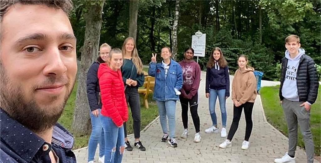 RV Rauxel widerlegt Vorurteil mit J-Team: Junge Menschen engagieren sich im Ehrenamt RV Rauxel widerlegt Vorurteil mit J-Team: Junge Menschen engagieren sich im Ehrenamt