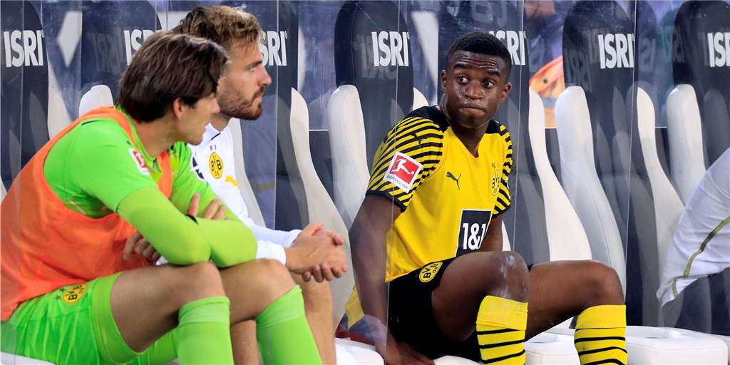 BVB-Sturm: Lernprozess für Moukoko - Rückschritt nach Fortschritt bei Malen BVB-Sturm: Lernprozess für Moukoko - Rückschritt nach Fortschritt bei Malen