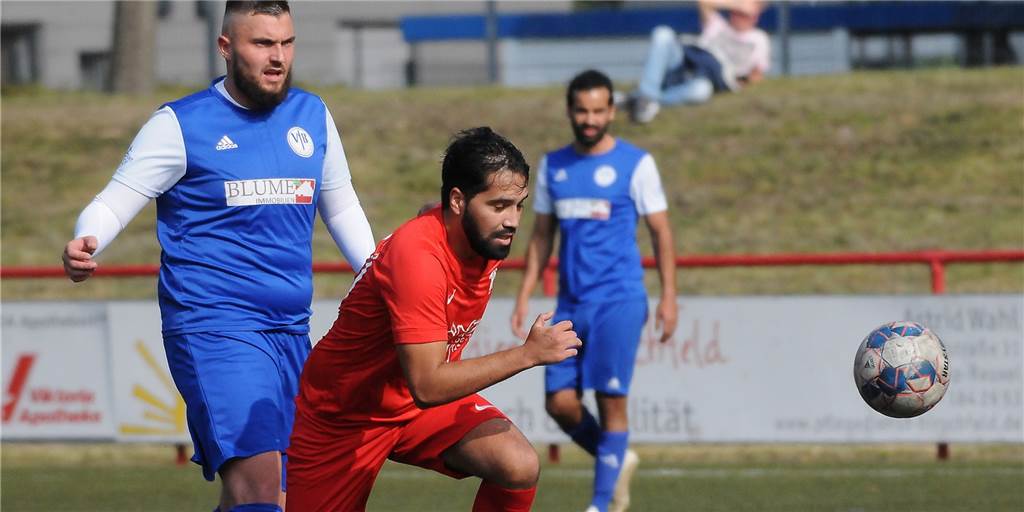 Kreisliga A-Derby zwischen Arminia und VfB mit Lautstärke von 4000 Fans Kreisliga A-Derby zwischen Arminia und VfB mit Lautstärke von 4000 Fans