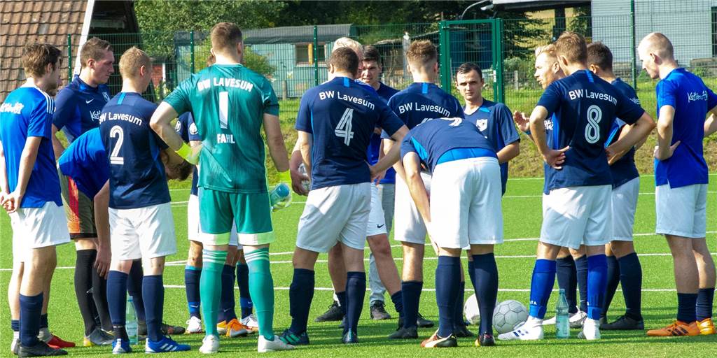 „Am Morgen ging gar nichts mehr“: Lavesumer Leistungsträger fällt lange aus Bei BW Lavesum hat sich direkt beim Saisonstart ein wichtiger Spieler verletzt.