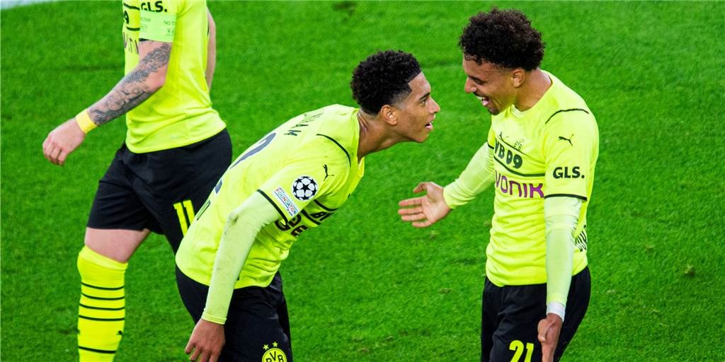BVB-Einzelkritik: Befreiung für Malen - Akanji räumt auf und bereitet vor BVB-Einzelkritik: Befreiung für Malen - Akanji räumt auf und bereitet vor