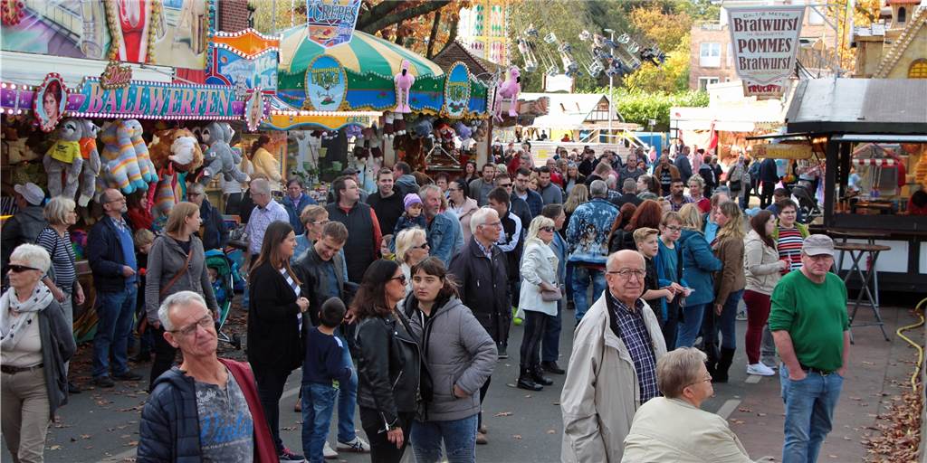 Es bleibt bei einer Empfehlung: Maskenpflicht auf Sim-Jü in Werne entfällt Auf der Sim-Jü-Kirmes in Werne wird es doch keine Maskenpflicht geben.
