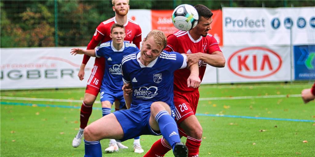 Aufstellungen, Torschützen, Platzverweise: So haben Castrop-Rauxels Fußballteams gespielt Aufstellungen, Torschützen, Platzverweise: So haben Castrop-Rauxels Fußballteams gespielt