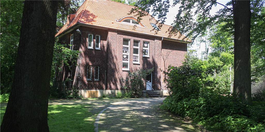 Villa Körner: Bieterverfahren wurde erneut aufgenommen Die Villa Körner in Kirchhellen ist ein kleines Stück Dorfgeschichte. Viele Anwohner verfolgen gespannt, wie es mit dem Objekt weitergeht.