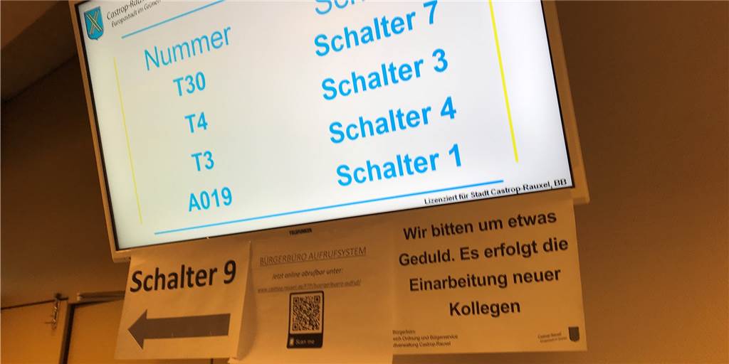Castrop-Rauxeler klagen: Stornierung von Bürgerbüro-Terminen klappte nicht Das Bürgerbüro im Trakt A des Rathauses am Europaplatz. Im Sommer klappte die Stornierung von Terminen nicht.