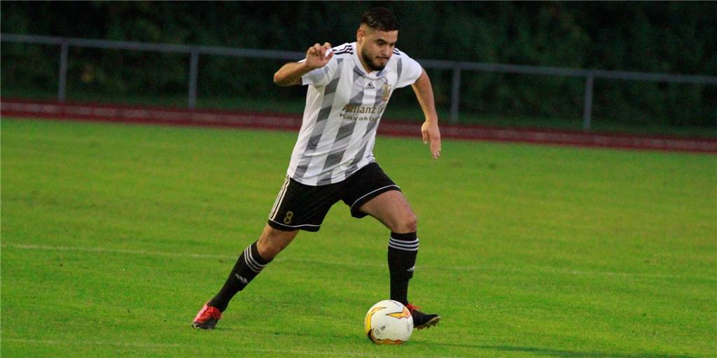 Vor der Pause ausgewechselt: Wie schlimm ist die Verletzung von Eintrachts Kadir Kavakbasi? Vor der Pause ausgewechselt: Wie schlimm ist die Verletzung von Eintrachts Kadir Kavakbasi?
