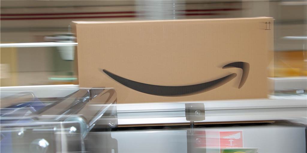 Amazon Werne stellt schon jetzt Mitarbeiter fürs Weihnachtsgeschäft ein In der Weihnachtszeit laufen bei Amazon mehr Pakete übers Band.