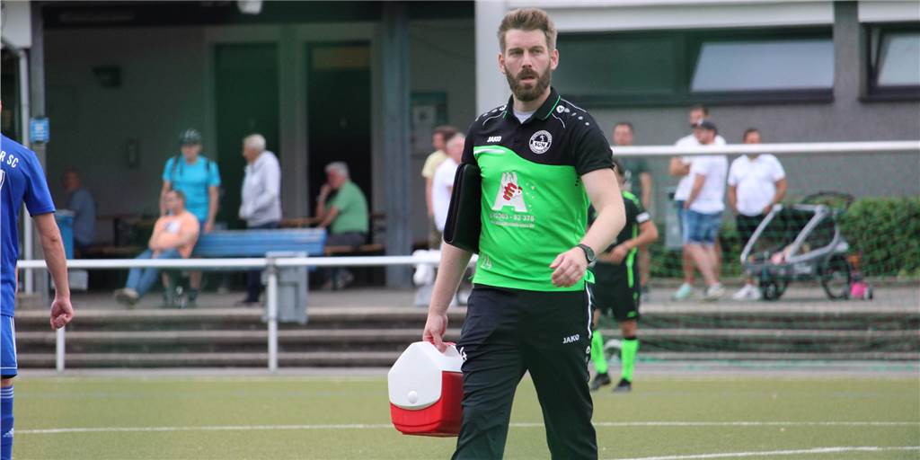 Trainer der SG Massen will punkten: „Gegen Brambauer wollen wir das Spiel durchgehend bestimmen“ Der Trainer der SG Massen, Marco Köhler, will gegen den BV Brambauer eine Siegesserie starten.