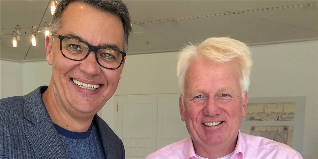 Endlich Klarheit: So viel darf Ex-OB Sierau von RWE-Aufsichtsratsgeldern behalten Oberbürgermeister Thomas Westphal (l.) hat seinem Amtsvorgänger Ullrich Sierau den Vortritt beim Mandat für den RWE-Aufsichtsrat gelassen.