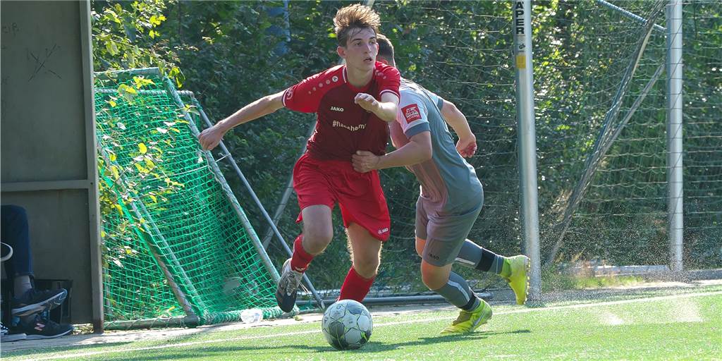 Flaesheim zeigt eine Reaktion - und springt an die Tabellenspitze der Kreisliga A Jacob Stockhofe erzielte beim 6:1 gegen den FC Leusberg sein erstes Pflichtspieltor für Concordia Flaesheim.