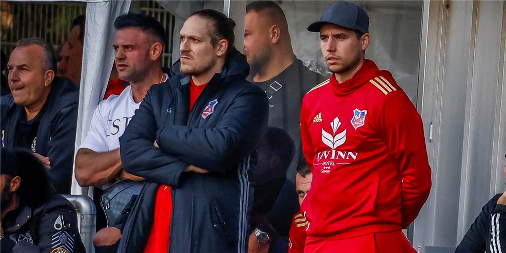 TuS Bövinghausen: Stürmer kehrt dank Schmerztabletten plötzlich in die Startelf zurück Bövinghausens Trainer Sven Thormann verfügte am Samstag über eine überraschende Option mehr im Sturmzentrum.