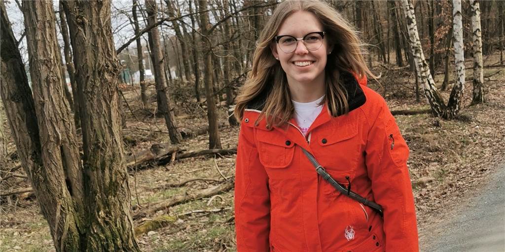 Studium vs. Gap Year: Zwei Halterner und ihre Erfahrungen nach dem Corona-Abi Jona Peters (19 Jahre) ist nach ihrem Abitur 2020 direkt ins Studium gestartet - trotz Corona-Lockdown.