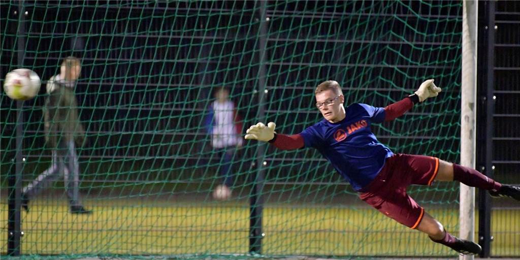 Unerwartete Einsätze für Henrik Pollak im WSC-Tor: „Ist immer ein komisches Gefühl“ Unerwartete Einsätze für Henrik Pollak im WSC-Tor: „Ist immer ein komisches Gefühl“
