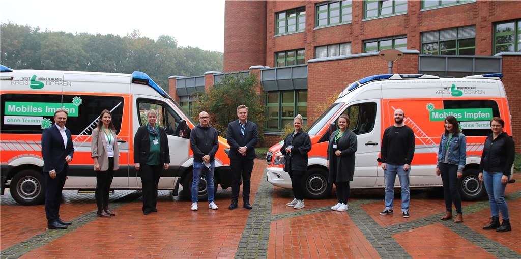 Corona: Mehr Geimpfte als Ungeimpfte unter Infizierten im Kreis Borken Zwei neue Impfmobile wurden am Donnerstag im Kreis Borken vorgestellt.