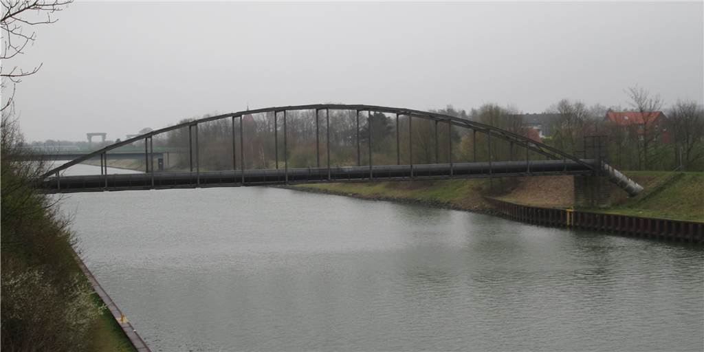Unfall in Haltern am See beeinflusst Trinkwasserversorgung in der Region Die Rohrbrücke über den Wesel-Datteln-Kanal bei Haltern wird in den kommenden zwei Wochen außer Betrieb genommen.