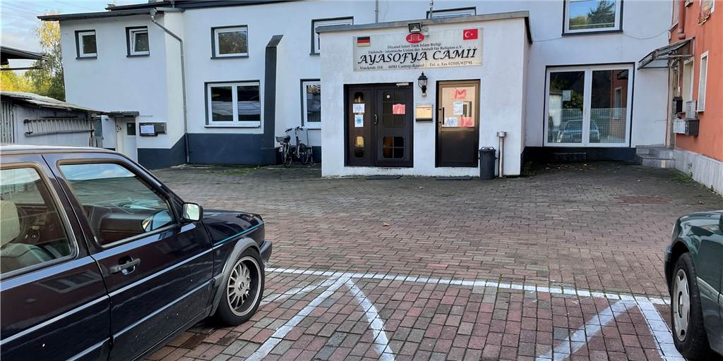 Ditib-Moschee-Pläne für Habinghorst: Jetzt spricht der Bürgermeister In einem Hinterhof auf der Vinckestraße in Ickern ist die DiTiB-Moschee-Gemeinde seit Jahren zu Hause.