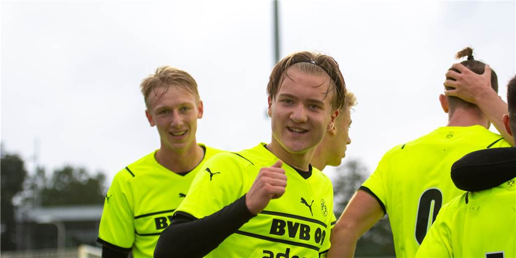 BVB-U19 mit großem Torspektakel: Borussia schießt Ajax aus dem eigenen Stadion BVB-U19 mit großem Torspektakel: Borussia schießt Ajax aus dem eigenen Stadion