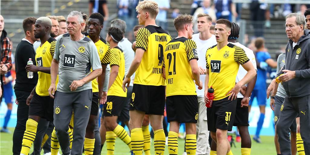 Große Sorgen um BVB-U23-Leistungsträger – Monatelanger Ausfall droht Große Sorgen um BVB-U23-Leistungsträger – Monatelanger Ausfall droht