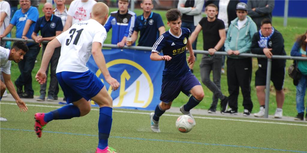Top-Talent des VfL Senden zerschießt die Landesliga 4 Ein erst 19 Jahre alter Stürmer zerschießt förmlich die Liga.