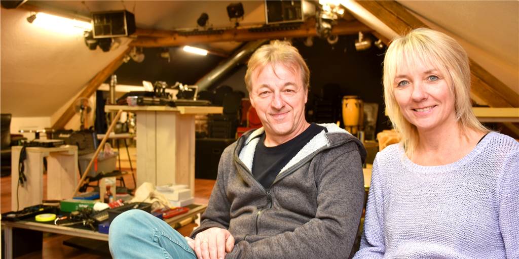 Für die Betreiber des Attic wurde es in der Pandemie richtig knapp Gonda Nobbe-Elsing und Berthold Elsing sind froh, dass sie das Attic endlich wieder öffnen dürfen. Sie hoffen jetzt darauf, dass sie mit dem Club an die Erfolge vor der Pandemie anknüpfen können.