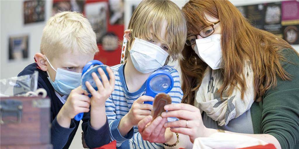 Im Oktober 2021 konnten sich Halterner Familien mit Kindern über zahlreiche Führungen und Bastelaktionen im LWL-Römermuseum freuen.