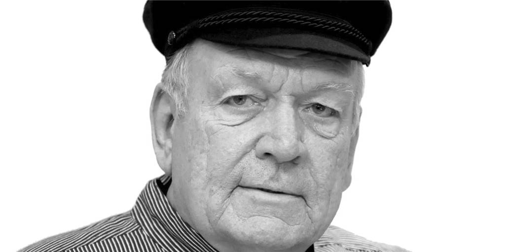 Mit Heinz Kallhoff verliert Haltern einen engagierten Heimatfreund Heinz Kallhoff kannte sich in der Orts- und Heimatgeschichte von Haltern bestens aus. Dem Plattdeutschen war er besonders verbunden.