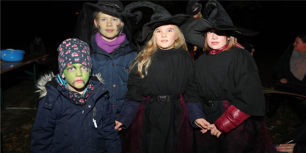 Capelloween findet wieder statt: Das ist für das Halloween-Fest geplant Capelloween war 2019 ein Fest für die ganze Familie. Bei der Neuauflage in diesem Jahr soll es ein Spaß für das ganze Dorf werden.