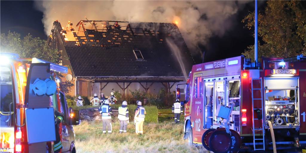 Mit Video: Feuerwehr-Großeinsatz in Oeding – alle Infos auf einen Blick Mit Video: Feuerwehr-Großeinsatz in Oeding – alle Infos auf einen Blick