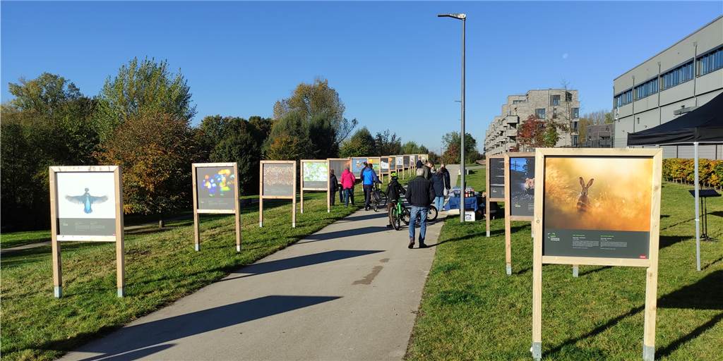 Naturfotografien lockten zahlreiche Besucher in den Flusspark Lünen Die GDT-Ausstellung „Naturfotografie im Wandel der Zeit“ im Flusspark Lünen ist eröffnet und noch bis 30. November zu sehen.