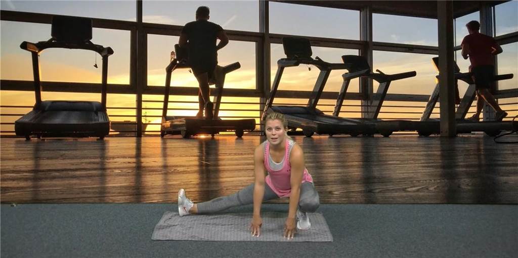 Nach dem Workout: Dynamisches Stretching regeneriert die Muskulatur Vor allem nach Ausdauer-Workouts bietet sich ein dynamisches Stretching an.