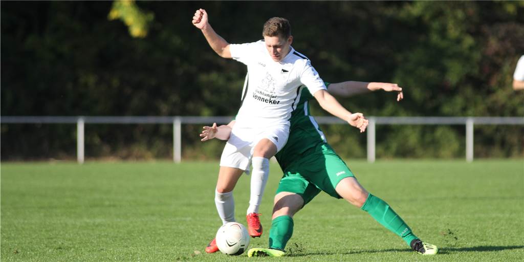 Pechvogel des FC Nordkirchen ist auf Wiedergutmachung aus und droht RW Germania Daniel Seidel traf für den FC Nordkirchen am vergangenen Wochenende gegen den FC Castrop-Rauxel. Einem Teamkollegen blieb mit viel Pech ein Erfolgserlebnis verwehrt.