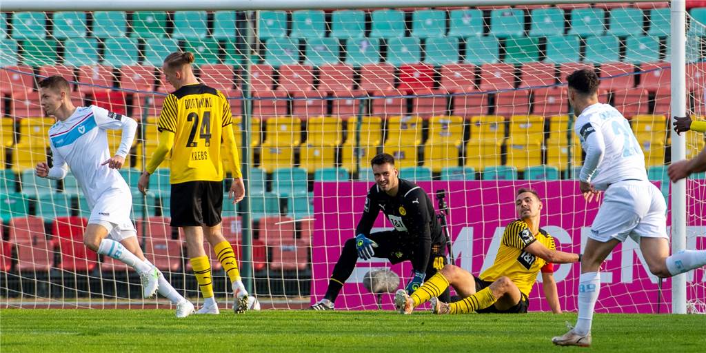 BVB-U23 verliert auch in Berlin unglücklich: „Sah so aus wie beim Futsal oder Handball“ BVB-U23 verliert auch in Berlin unglücklich: „Sah so aus wie beim Futsal oder Handball“