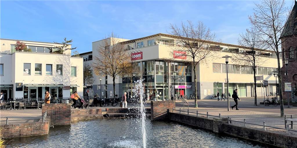Anzeige verrät weiteren Interessenten am „Toom“-Gebäude in Dorsten Weniger Platz für den Einzelhandel soll es in dem Wohn- und Geschäftshaus am Recklinghäuser Tor geben.