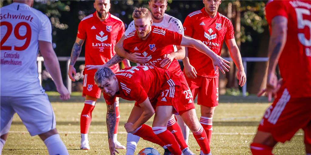 Sorgen um Bövinghausen-Spieler: „Mega Schmerzen und Körper ist total schwach“ Sorgen um Bövinghausen-Spieler: „Mega Schmerzen und Körper ist total schwach“