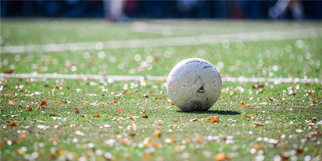 Immer mehr Gewalt im Amateurfußball? Der Fußballverband handelt schon Der FLVW hat bereits ein Konzept entworfen, um bei Gewaltvorfällen im Amateurfußball zu handeln.