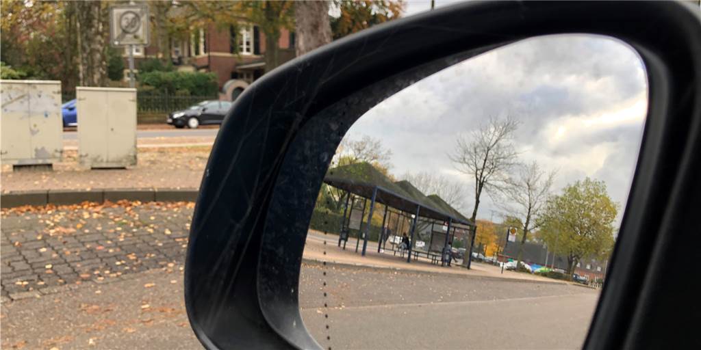 Ein Kilo Drogen: Razzia war für Stadtlohner Dealer „Tag des Erwachens“ Nach einem Drogendeal am Stadtlohner Busbahnhof stand jetzt der Dealer, ein 24 Jahre alter Stadtlohner vor dem Schöffengericht in Ahaus.