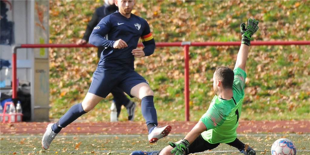 Aufstellungen, Torschützen, Platzverweise: So haben Castrop-Rauxels Fußballteams gespielt Aufstellungen, Torschützen, Platzverweise: So haben Castrop-Rauxels Fußballteams gespielt