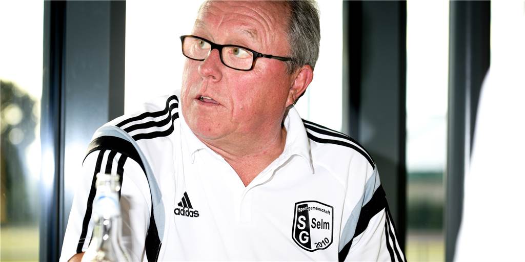 Rassismus-Eklat um „Affenlaute“ – Spieler vom Sportgericht verurteilt Der Geschäftsführer der SG Selm, Georg Hillmeister, hat zurzeit alle Hände voll zu tun: Das Sportgericht Münster hat erneut einen Reserve-Spieler verurteilt.