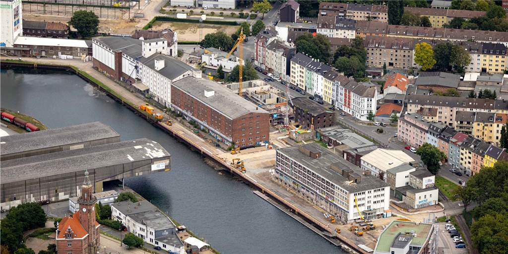 Gastronomie und Büros: Bekommt der „neue Hafen“ ein Parkplatz-Problem? Gastronomie und Büros: Bekommt der „neue Hafen“ ein Parkplatz-Problem?