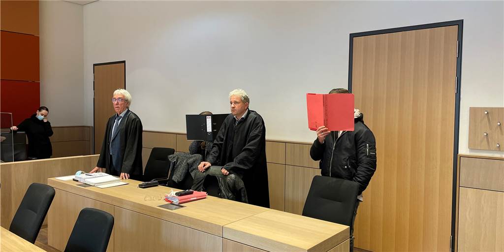 Säuglingsprozess gegen Borker Vater: Zeugin lobt Mutter-Kind-Beziehung Säuglingsprozess gegen Borker Vater: Zeugin lobt Mutter-Kind-Beziehung