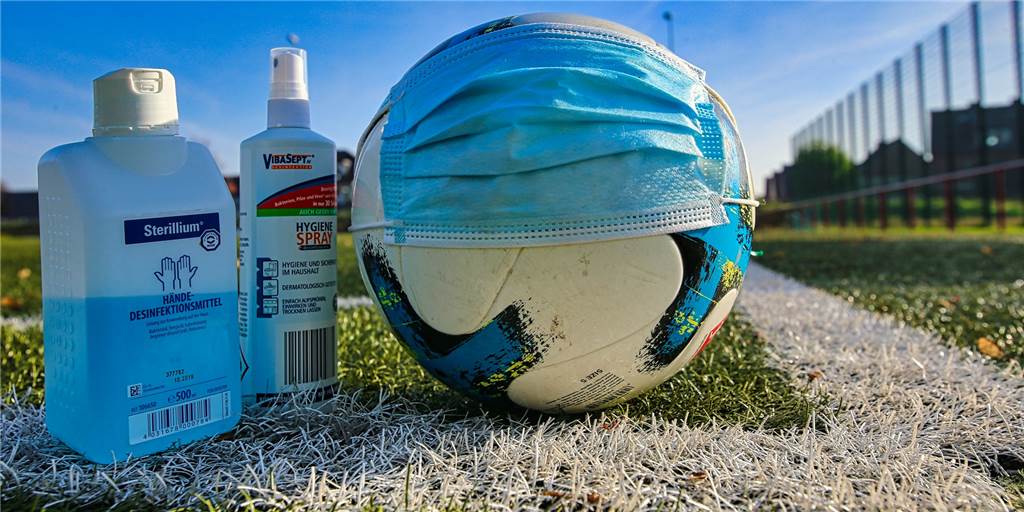 Kreisliga-Verein muss Spiele absagen – wegen etlicher positiver Corona-Fälle Kreisliga-Verein muss Spiele absagen – wegen etlicher positiver Corona-Fälle