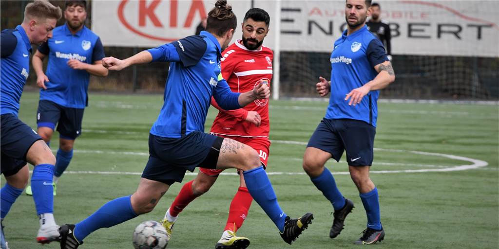 Kompliment: FC Frohlinde bietet Spitzenreiter Türkspor Dortmund die Stirn Kompliment: FC Frohlinde bietet Spitzenreiter Türkspor Dortmund die Stirn