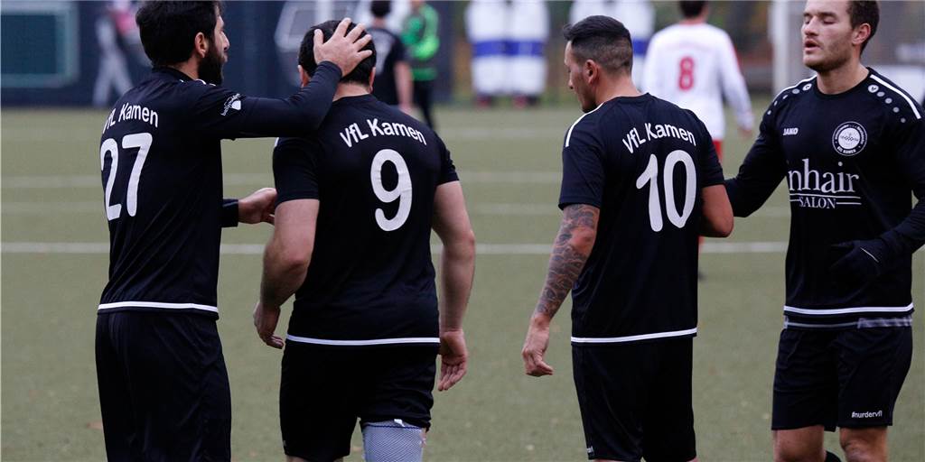VfL Kamen marschiert weiter - VfK Weddinghofen verliert zweistellig VfL Kamen marschiert weiter - VfK Weddinghofen verliert zweistellig