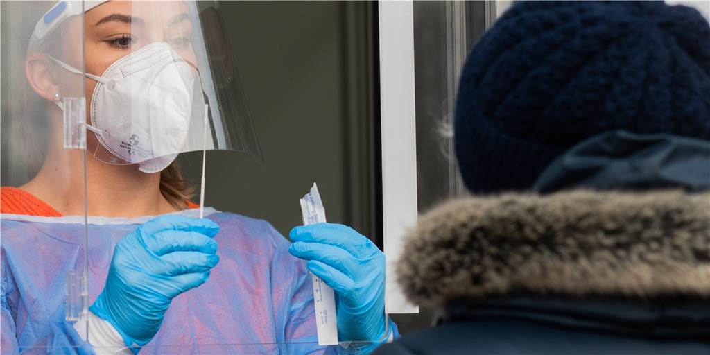 Corona-Schnelltest-Zentren bieten in Aplerbeck, Hörde und Hombruch wieder kostenlose Tests an.