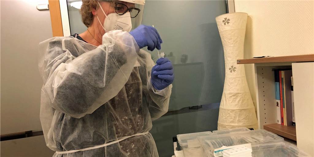 Kostenlose Schnelltests in Werne: Testzentren erweitern ihre Öffnungszeiten Die Schnelltestzentren in Werne erweitern ihre Öffnungszeiten wegen der Bürgertests, die nun wieder kostenlos sind. Andere denken über eine Neueröffnung nach.