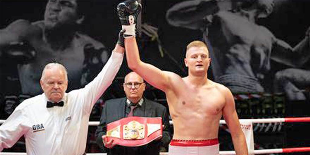 Dorstener Alex Schürhoff boxt um den EM-Titel Akexander Schürhoff, Deutscher GBA-Meister im Cruisergewicht