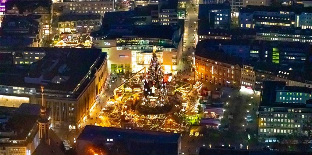 Weihnachtsmarkt-Wegweiser: Hier gibt‘s Glühwein, Corona-Tests und Neuheiten Weihnachtsmarkt-Wegweiser: Hier gibt‘s Glühwein, Corona-Tests und Neuheiten
