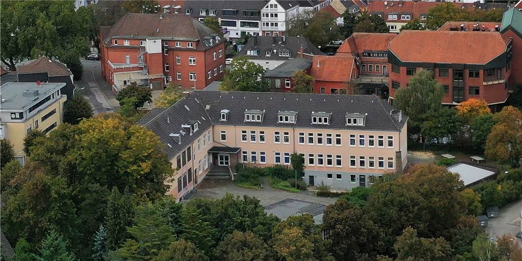 Die Tage der alten Agathaschule am Voßkamp 7 sind gezählt.