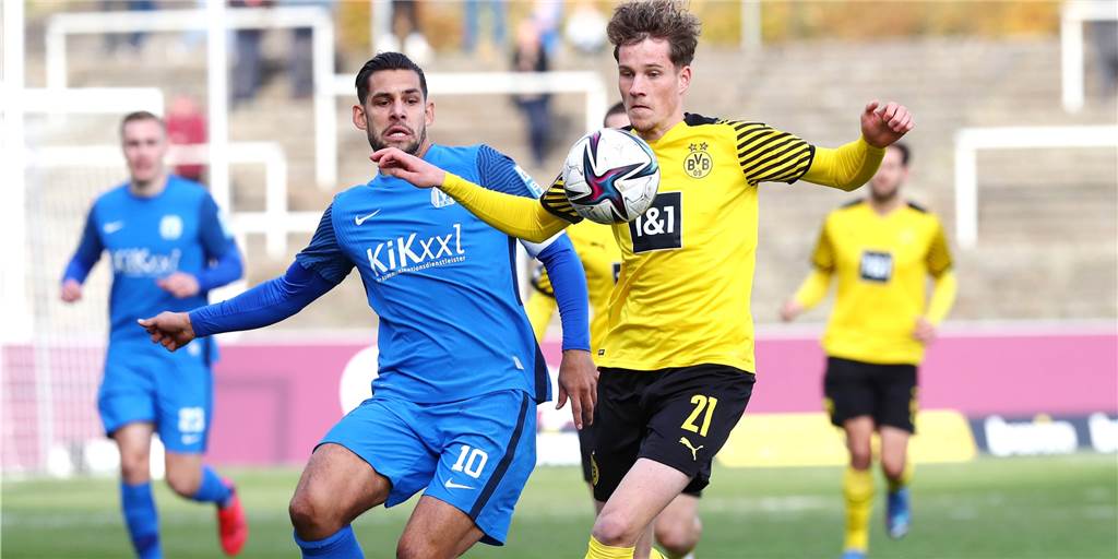 BVB-U23: So will Trainer Maaßen beim Hallenschen FC dem Herbstblues trotzen BVB-U23: So will Trainer Maaßen beim Hallenschen FC dem Herbstblues trotzen